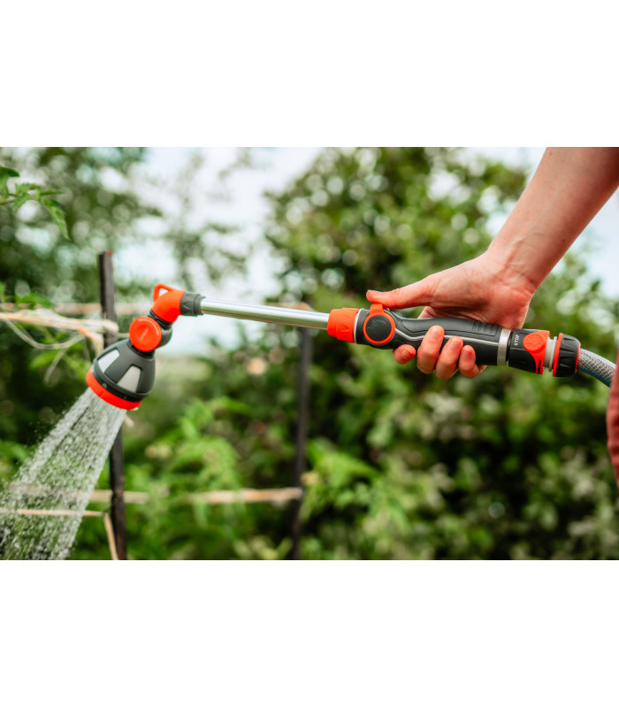 Grande lance d'arrosage