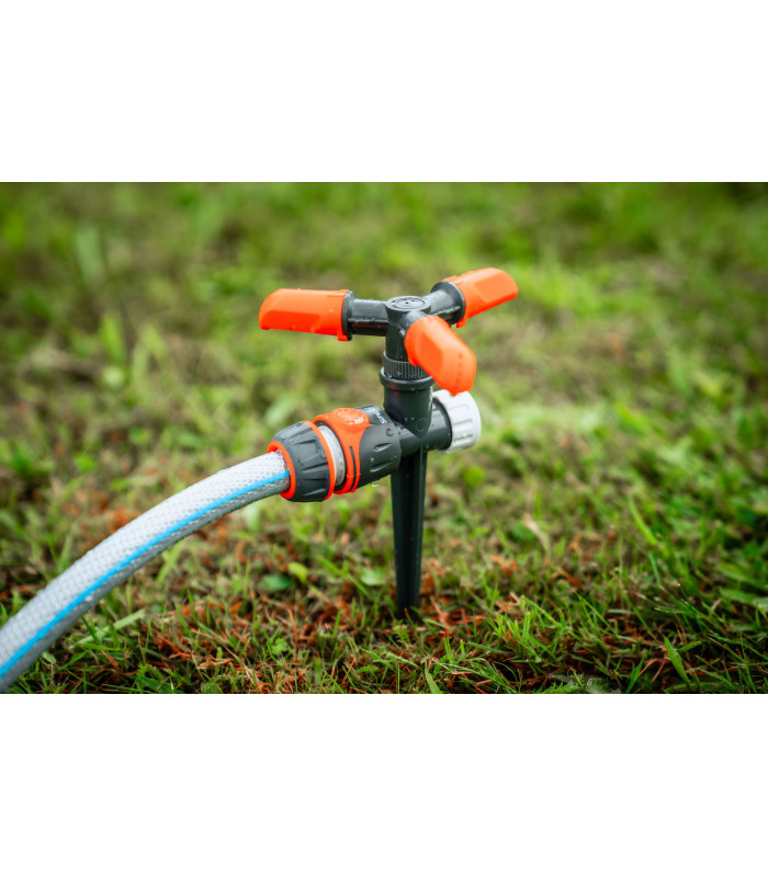 Arroseur rotatif à planter