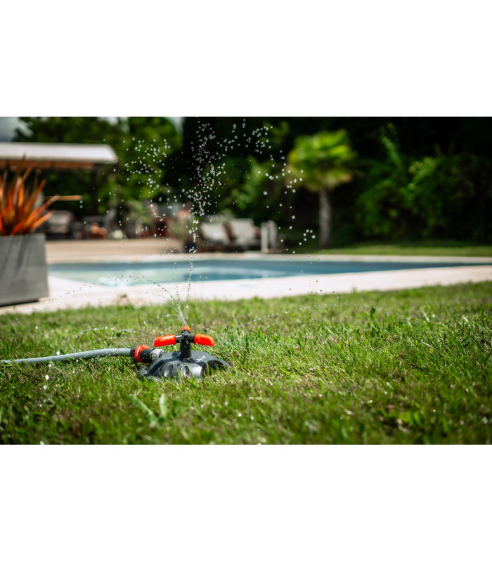 Arroseur rotatif sur socle