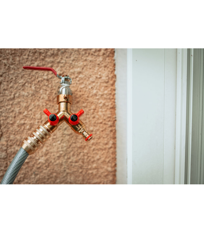 Nez de robinet Y automatique laiton