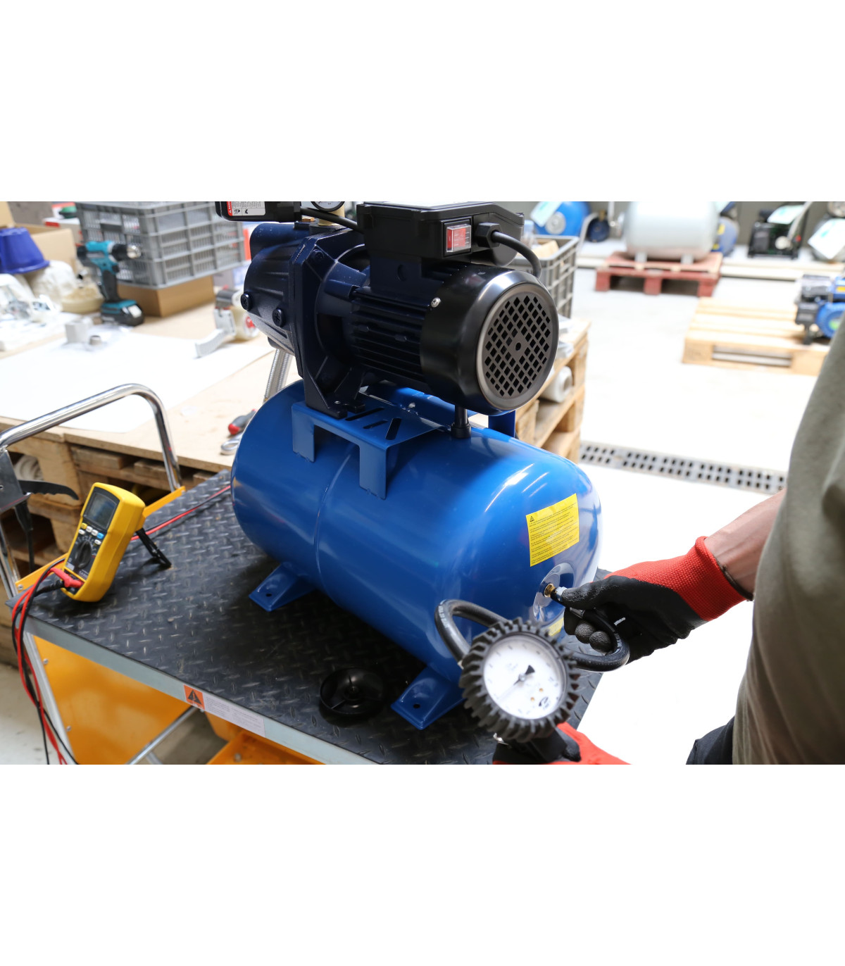 Groupe De Surpression SPID'O ECOP 140/20 - Pompe 600W, Débit 3,6 M³/h, Réservoir 20L - Fonte - 10